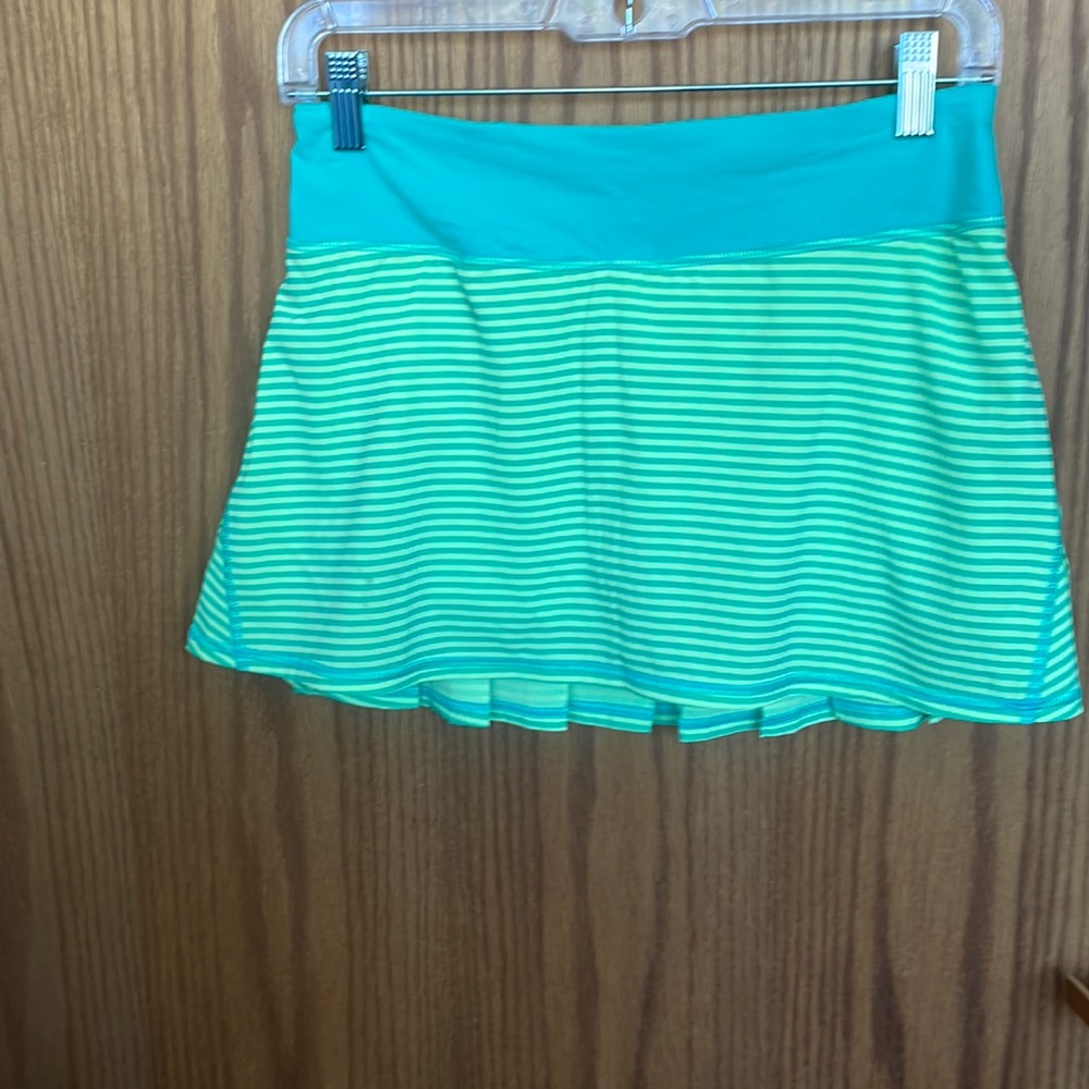 Lululemon tennis skirt with shorts underneath size 4